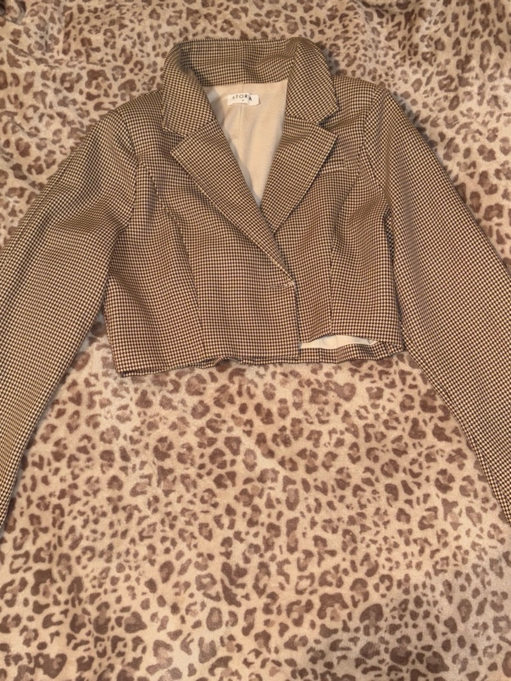 Cropped Houndstooth Blazer Jacket - Beige/Black by STORA